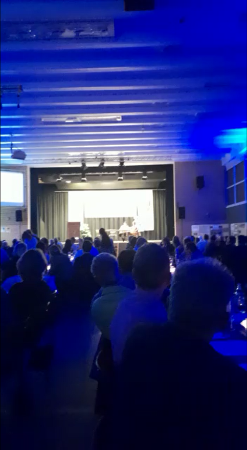 FC blau in der Halle